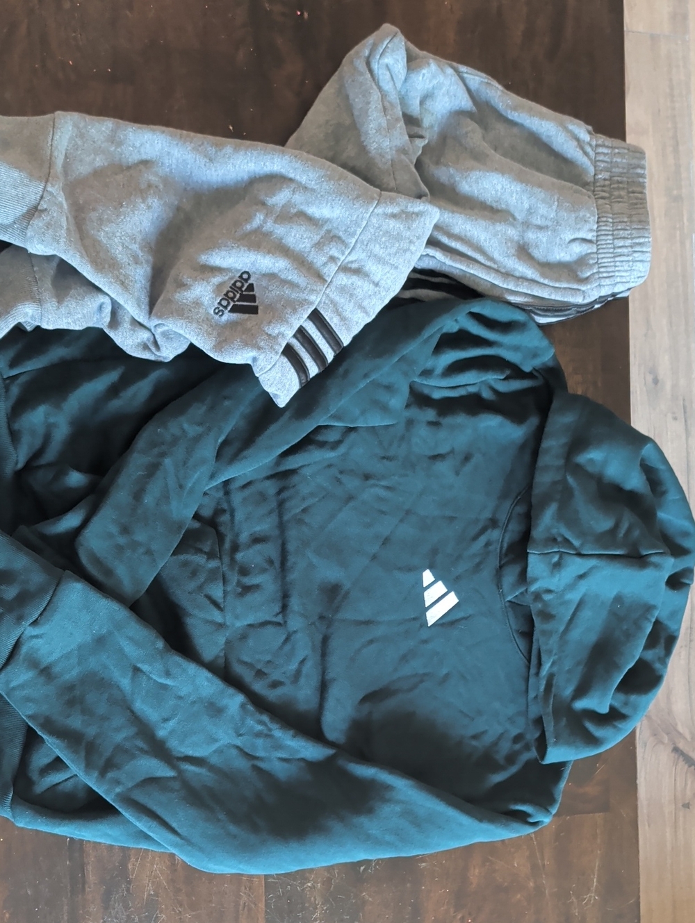 Adidas Boys 10/12 Teal Hoodie with Gray Stripped Sweatpants